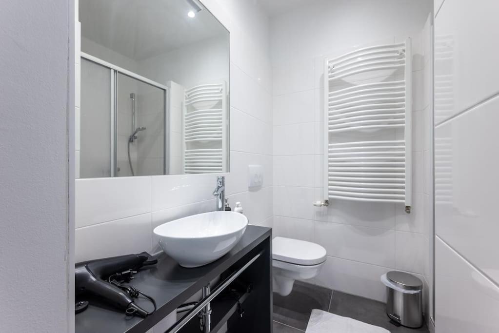 Spacious 2br Near Attractions By Hm Wien