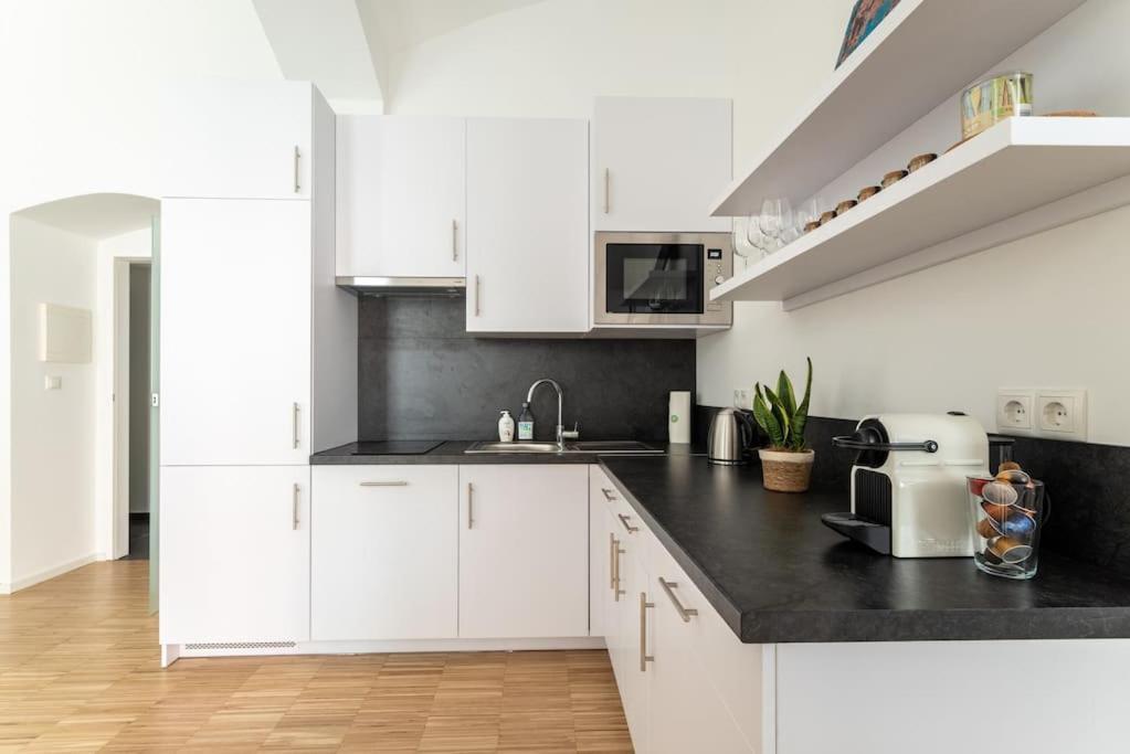 Spacious 2br Near Attractions By Hm Apartment Wien
